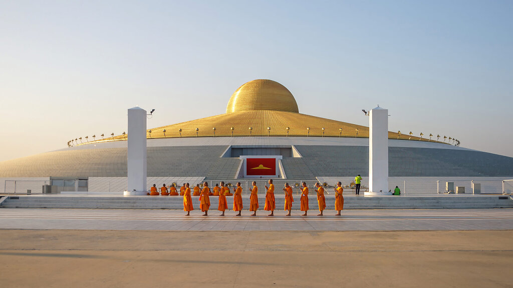 Wat Phra Dhammakaya